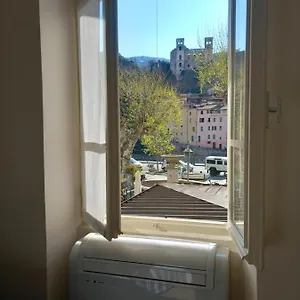 Appartamentino - Castle View, No Stairs Appartamento