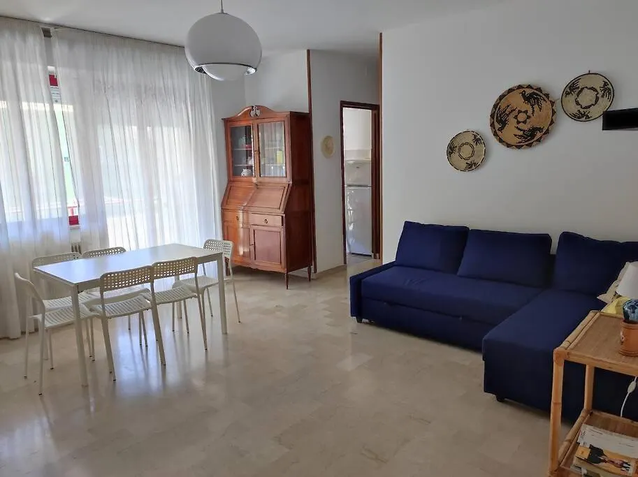 Lägenhet Quadrilocale Nuovissimo Con Parcheggio Privato /Four-Room, Super New, With Parking Celle Ligure